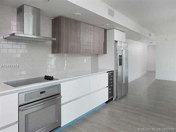 3rd image of 1025 92nd St #704