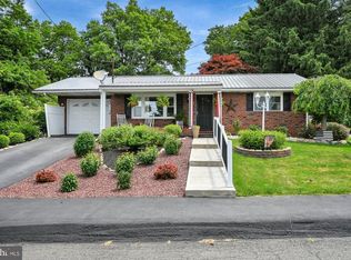 129 N Line St, Frackville, PA 17931