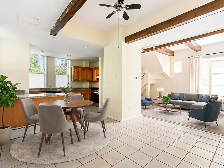 1235 Ridge Ave — Photo 6