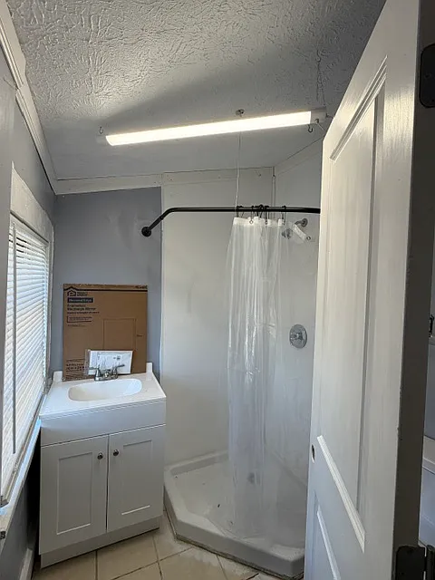 1 bed, 681 sqft, $1,200 — Photo 3
