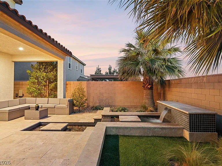 10125 Sequoia Glen Ave — Photo 38