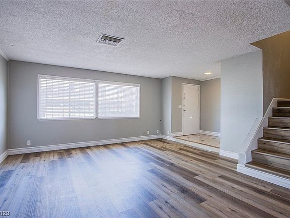 5th image of 2456 Paradise Village Way