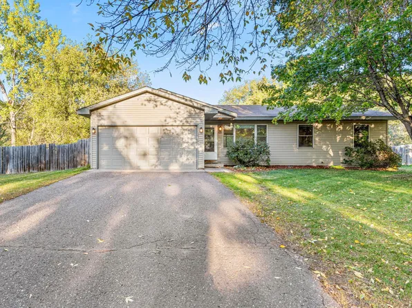 504 Marion St SW, Isanti, MN 55040