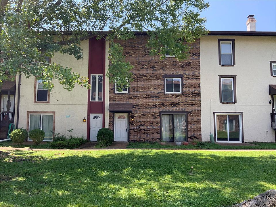 1st image of 322 Carmel Woods Dr #322