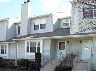 200 Driscoll Ct, Somerset, NJ 08873