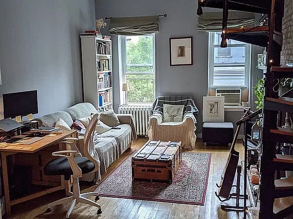 2nd image of 309 W 21st St #5A