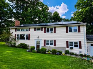 6 Nottingham Dr, Stamford, CT 06907
