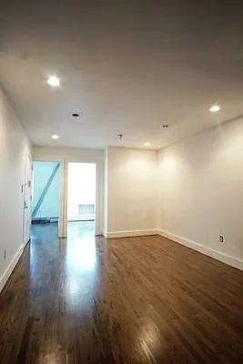 Rented by Premier Metro Realty Corp | media 38