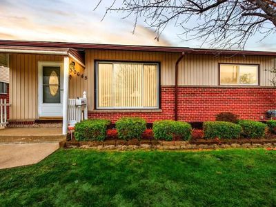 30645 Rustic Ln, Westland, MI, 48186
