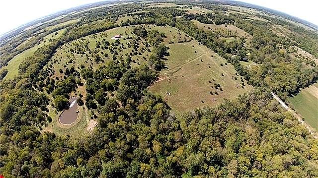 2nd image of 391 Lonestar Rd