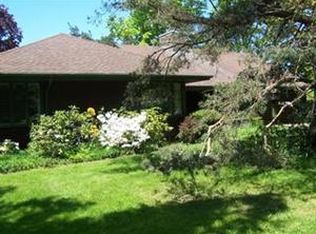 4912 E Shorewood Dr, Dunkirk, NY 14048