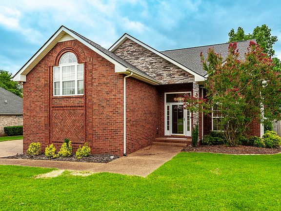 2nd image of 117 Waterford Way