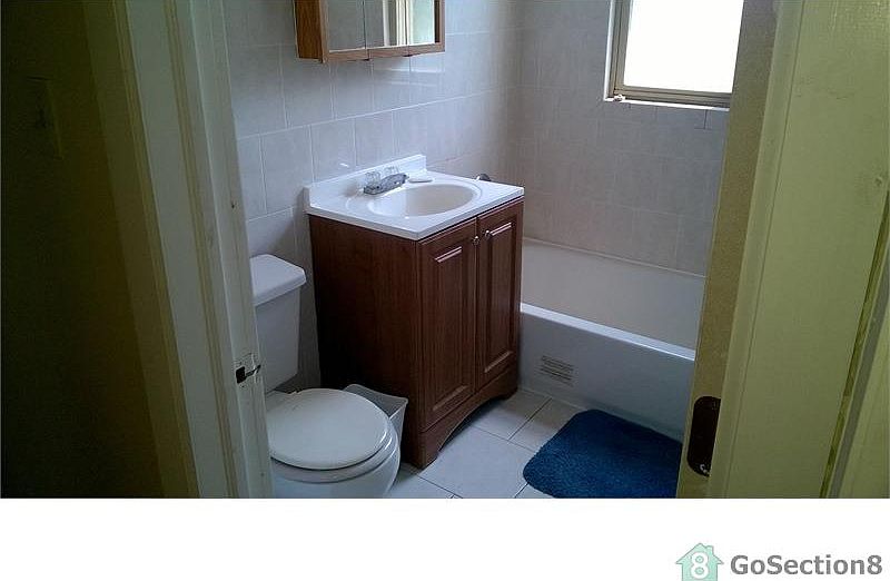 2nd image of 1430 S Kenneth Ave