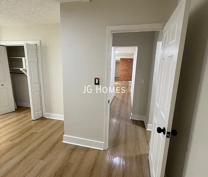 2725 Hale Ave — Photo 15