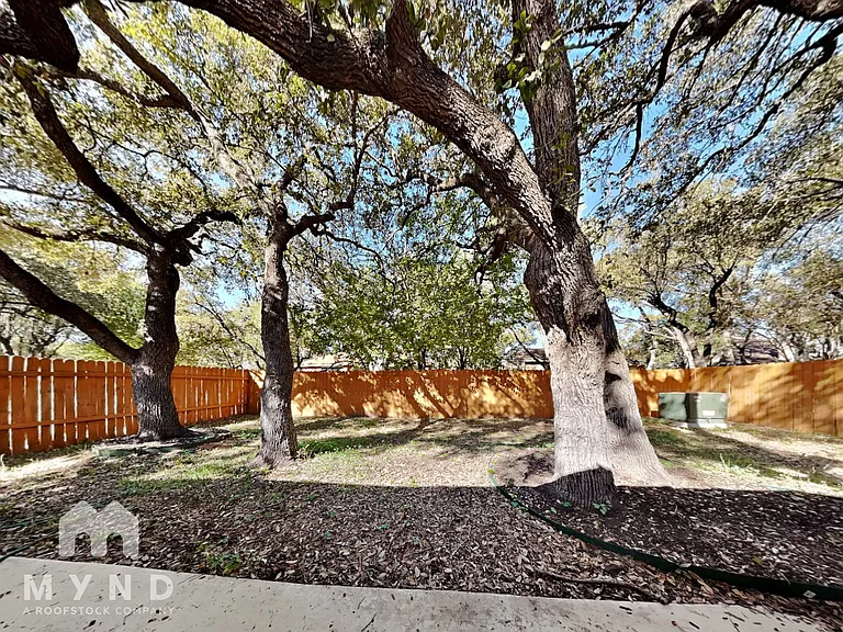 11831 James Vinson Dr — Photo 27