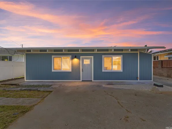 241 Kihapai St #A, Kailua, HI 96734