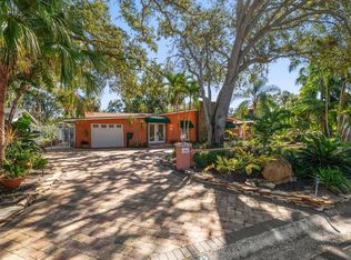 3033 82nd Way N, Saint Petersburg, FL 33710
