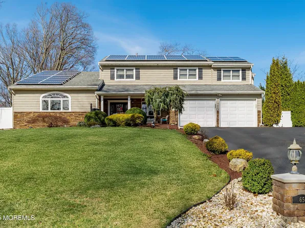 65 Woodstock Place, Freehold, NJ 07728