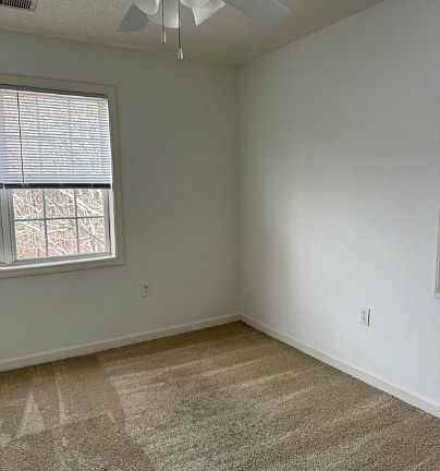 4th image of 2021 Wolftech Ln Unit 304-4-4