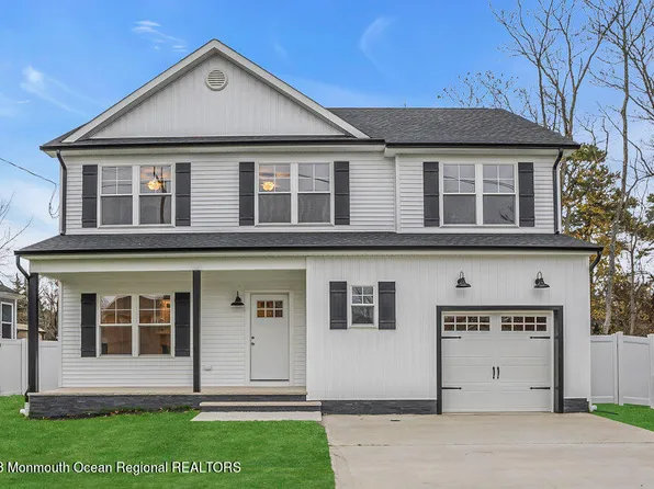 45 3rd Avenue, Toms River, NJ 08757