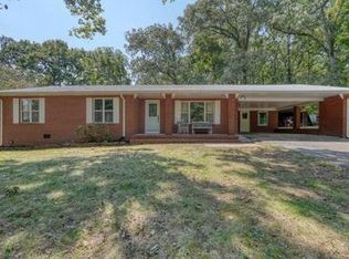 169 C H Colwell Dr, Blairsville, GA 30512