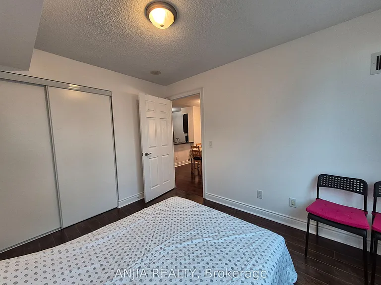 25 Greenview Ave #1024 — Photo 15