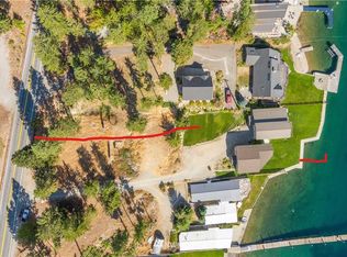 12358 S Lakeshore Rd, Chelan, WA 98816