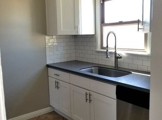 210 Granada Ave APT C, Long Beach, CA 90803