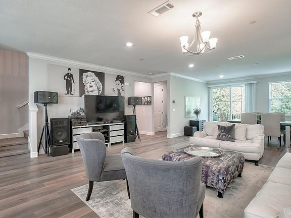 3rd image of 1007 Ocean View Ave
