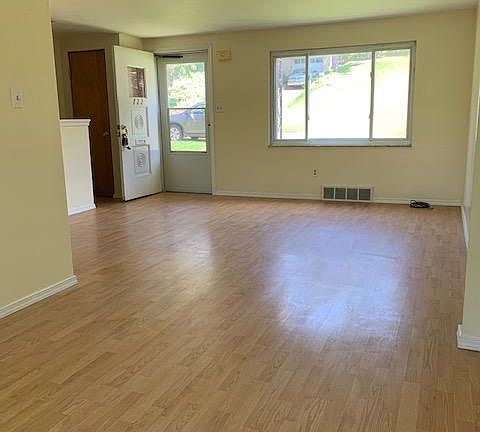 5th image of 722 Cribbs St