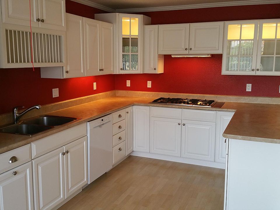 2nd image of 2083 Firwood Ave