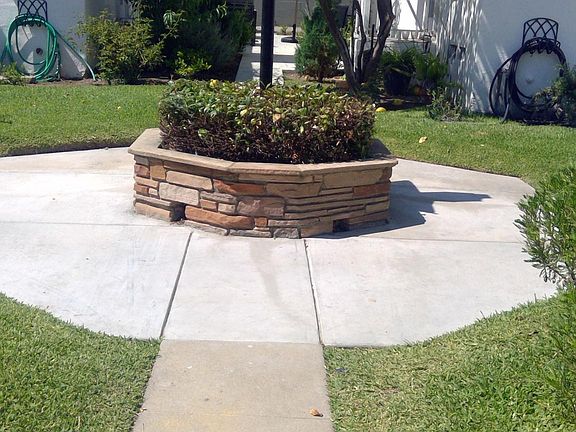 Planter in center courtyard on 4th of July