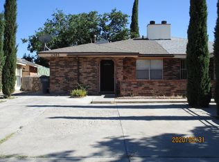 11382 Lake Erie Dr, El Paso, TX 79936