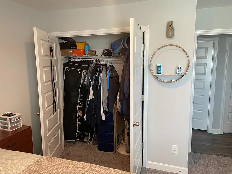 Right room closet