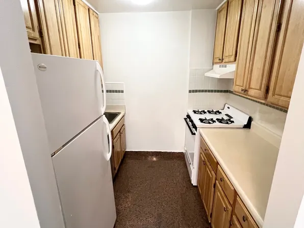 36-09 28th Avenue image 6 of 30