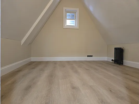 Rented by Gosen Properties | media 9