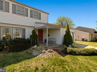 17 Brandywine Rd, Laurel Springs, NJ 08021