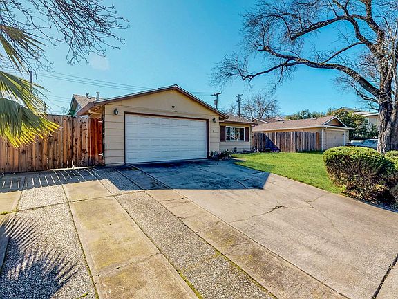 3rd image of 4708 Willowbrook Dr