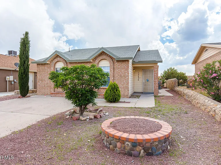 12494 Tierra Bella Dr — Photo 3