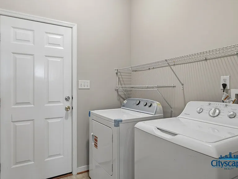 14318 Forest Row Trl — Photo 35