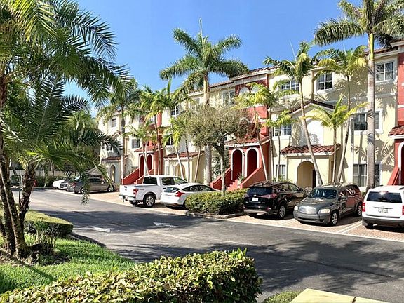 5th image of 421 Bayfront Dr