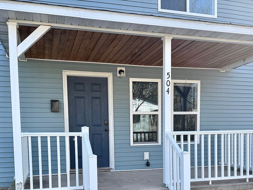 With a spacious front patio and views of the walkable, quaint neighborhood, let this be the entrance to your relaxation space.