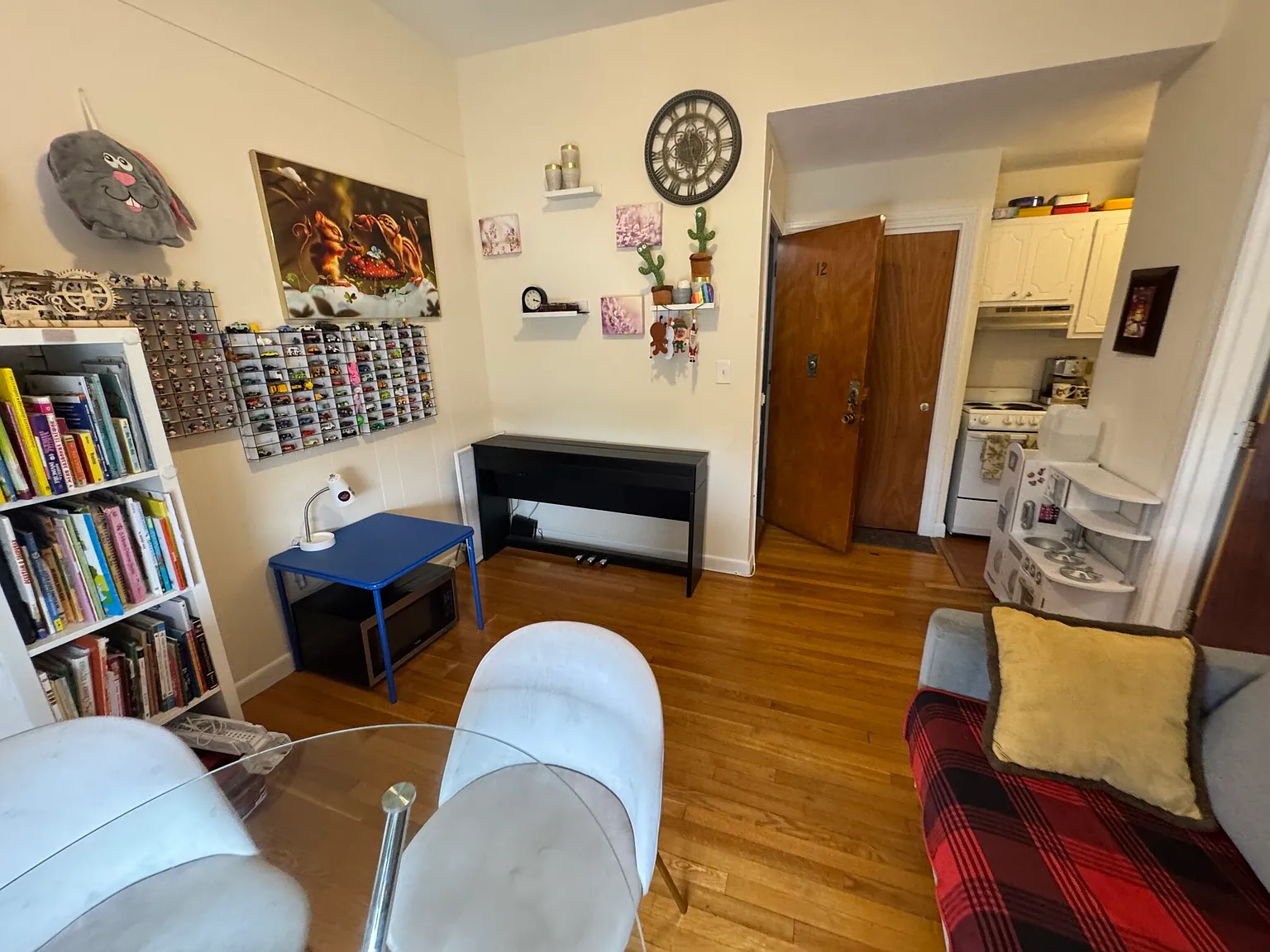 1 bed, 1.0 bath, $2,200 — Photo 3