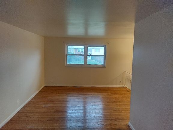 2nd image of 11503 Islandale Dr
