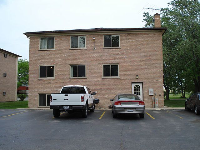 2nd image of 336 Oakwood Ave #1S