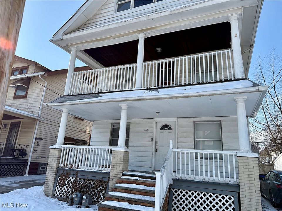 1st image of 3452 W 91st St
