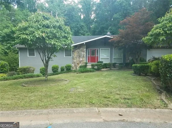 676 Elam Forest Ct, Stone Mountain, GA 30083