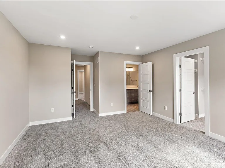 7254 Otley Dr — Photo 29