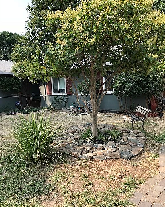 2nd image of 6813 Bismarck Dr