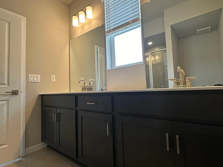 Master Bath Rt Side View